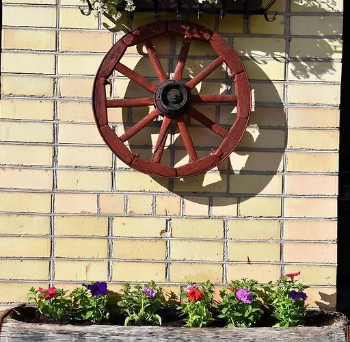 Cozy John's House * Вільнюс